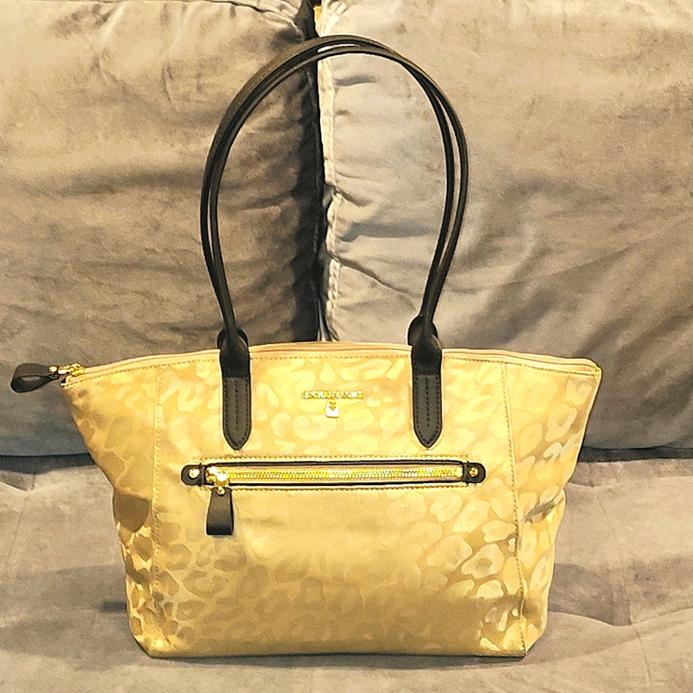 MICHAEL KORS KELSEY GOLD NYLON LEOPARD PRINT & BLACK LEATHER MEDIUM TOTE BAG - Picture 2 of 16